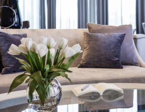 Sublimer votre intérieur au moyen des fleurs