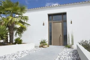 Où trouver un professionnel spécialisé dans les portes d’entrée ?