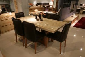 Décorer votre salle à manger : des conseils simples à suivre