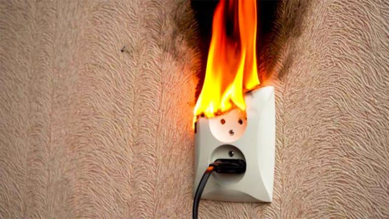 Cet appareil présent dans toutes les cuisines devrait être débranché la nuit pour éviter un risque élevé d’incendie domestique Ce grille-pain que vous laissez branché la nuit pourrait transformer votre cuisine en brasier en un instant