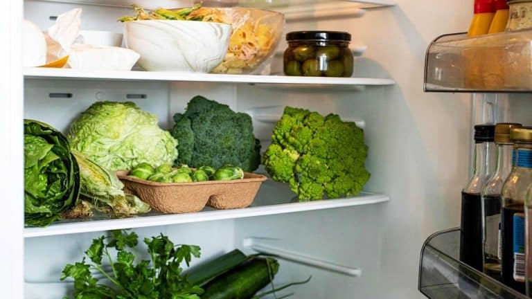 Ces légumes verts au soufre : le secret étonnant pour vivre 20 ans de plus selon ce médecin renommé Ces légumes verts au soufre : le secret étonnant pour vivre 20 ans de plus selon ce médecin renommé