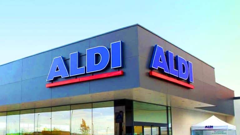 Adieu les moisissures : Aldi lance le produit miracle plébiscité par des millions d’Allemands pour un intérieur impeccable Adieu moisissures : cette peinture Aldi à 19,99 € se vend comme des petits pains et promet de révolutionner nos intérieurs