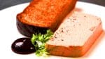 Cette alternative au foie gras sans gavage séduit les gourmets et respecte les animaux à prix doux pour un festin éthique