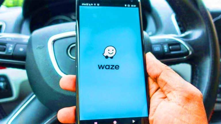 Cette fonction cachée de Waze pourrait vous sauver des amendes et transformer votre façon de conduire Cette fonction secrète de Waze économise des milliers d’euros en amendes en vous alertant avant même de dépasser la vitesse