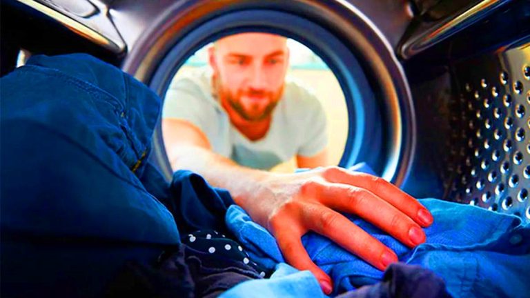 Cette astuce révolutionnaire pour laver vos doudounes : comme un spa pour vos vêtements, sans perte de douceur ni gonflant Cette astuce révolutionnaire pour laver vos doudounes : comme un spa pour vos vêtements, sans perte de douceur ni gonflant