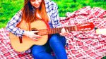 Cette méthode gratuite transforme votre apprentissage de la guitare en une symphonie de réussite et d&rsquo;économies