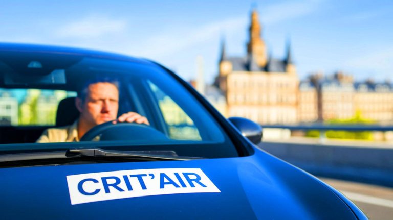 « Catastrophe pour les conducteurs » : Cette vignette Crit’Air bannie des assurances, un coup dur pour des millions d’automobilistes « Catastrophe pour les conducteurs » : Cette vignette Crit'Air bannie des assurances, un coup dur pour des millions d'automobilistes
