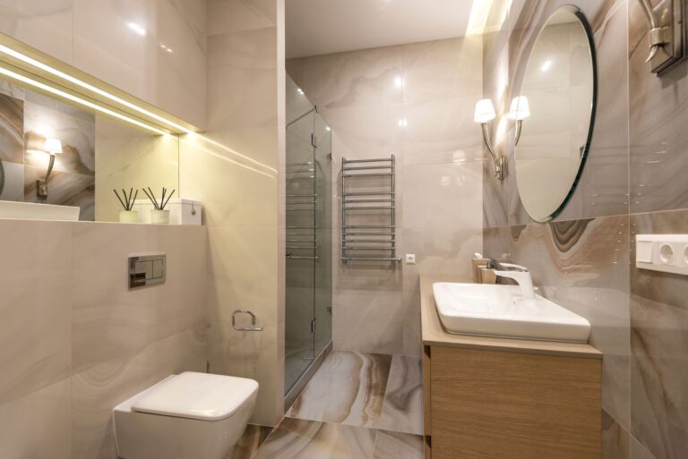Conseils pour une décoration de salle de bain élégante